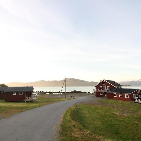 Toftenes Sjohuscamping Alsvag Luaran gambar