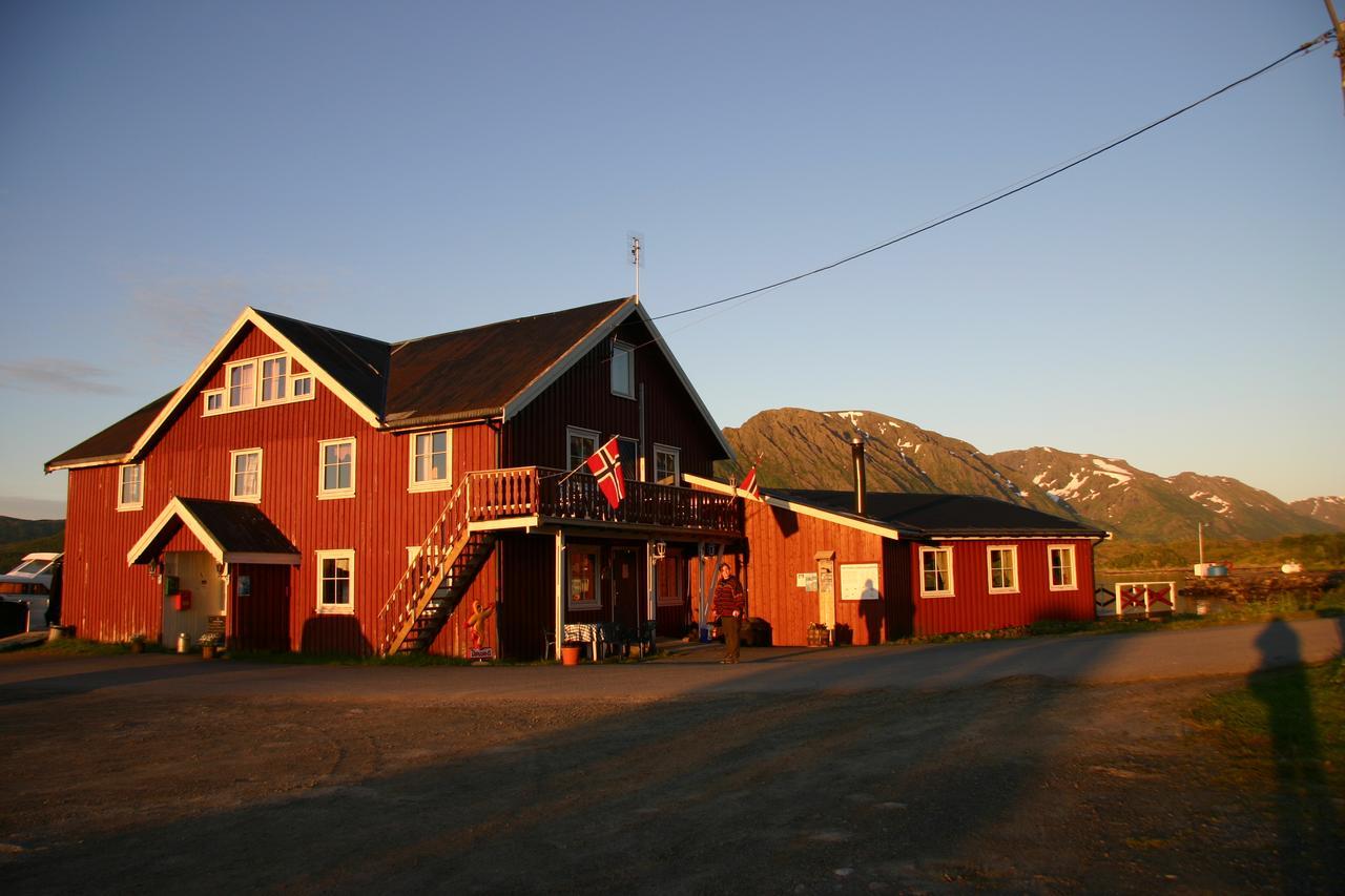 Toftenes Sjohuscamping Alsvag Luaran gambar
