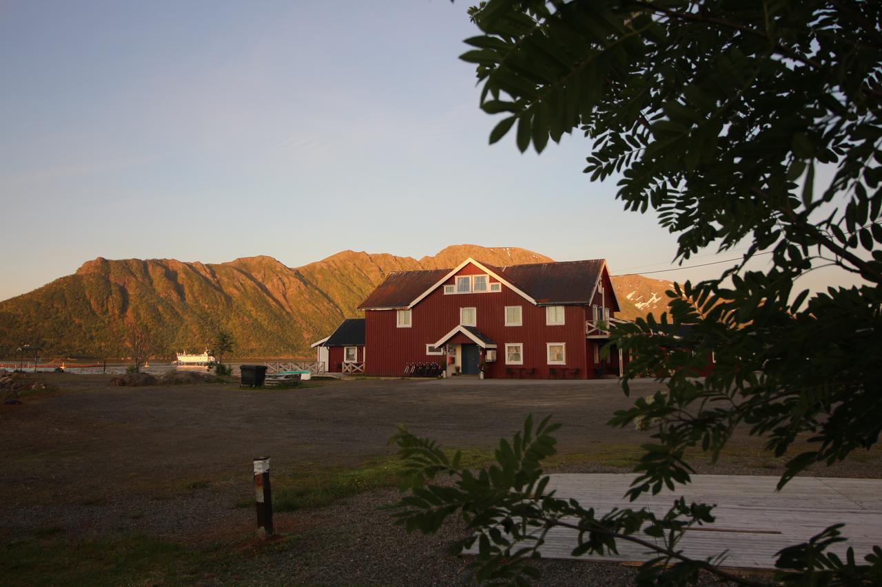 Toftenes Sjohuscamping Alsvag Luaran gambar