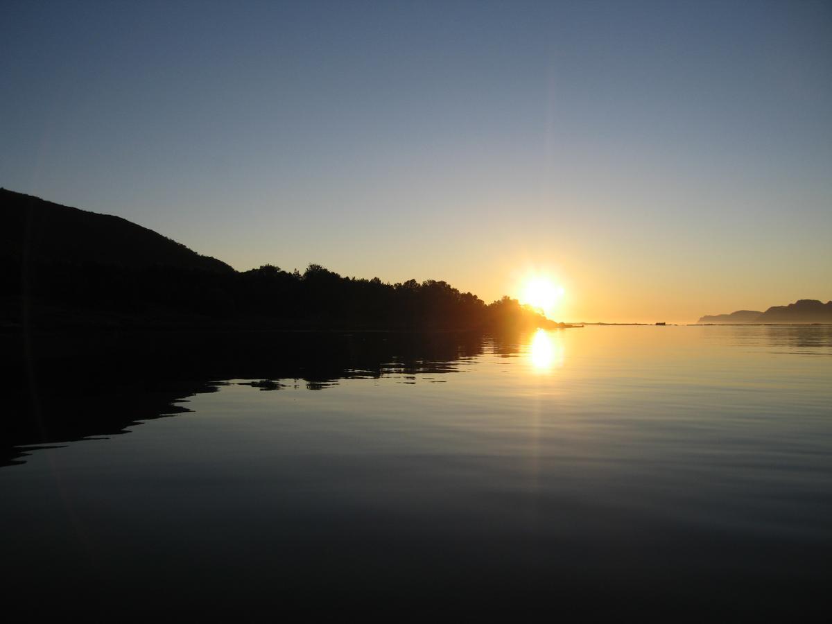 Toftenes Sjohuscamping Alsvag Luaran gambar